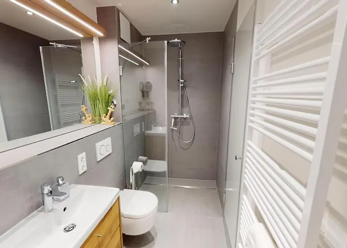 Eichenhain Raeubernest *